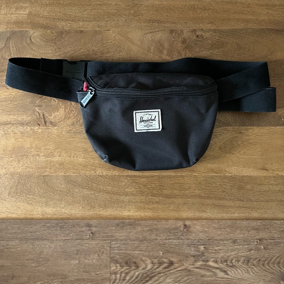 Herschel Supply Co - Hip Pack - Picture 1 of 2